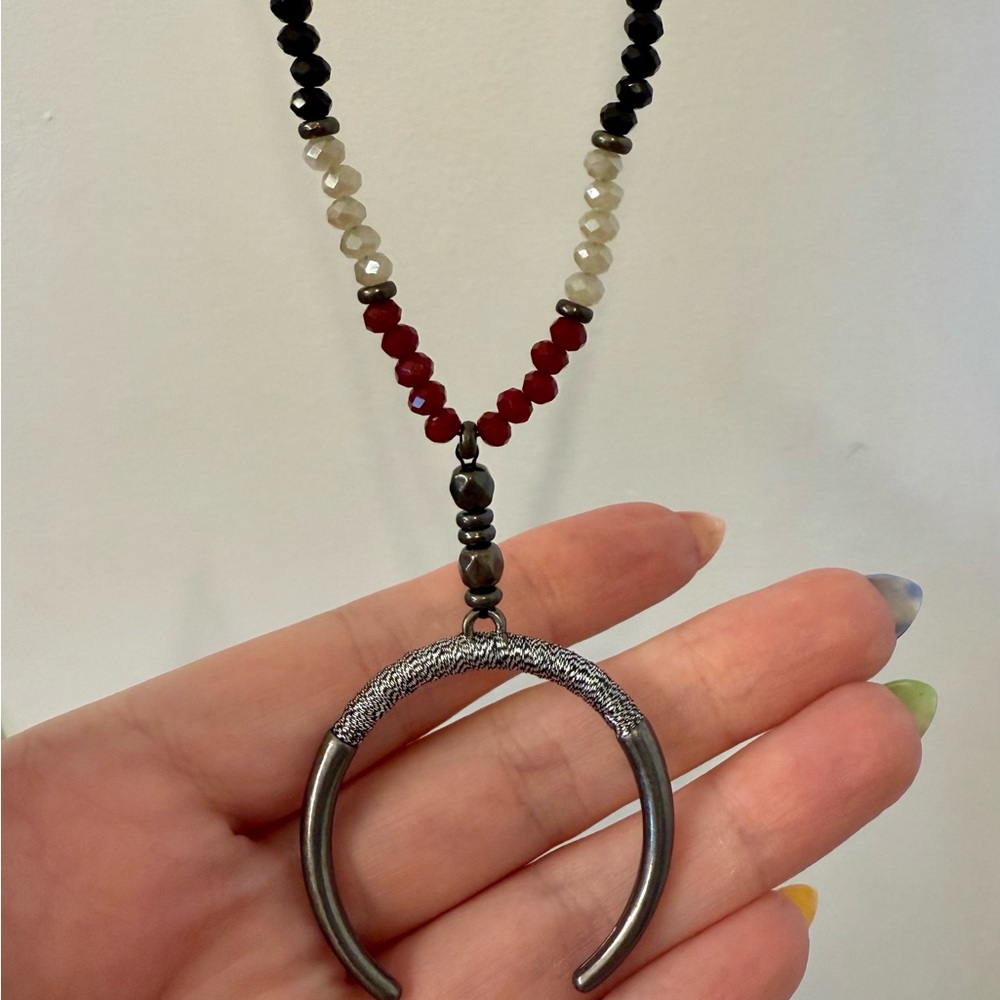 Marlyn Schiff Red and Black Beaded Necklace